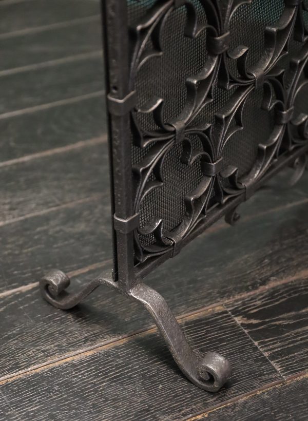 Decorative Quatrefoil Fire Screen